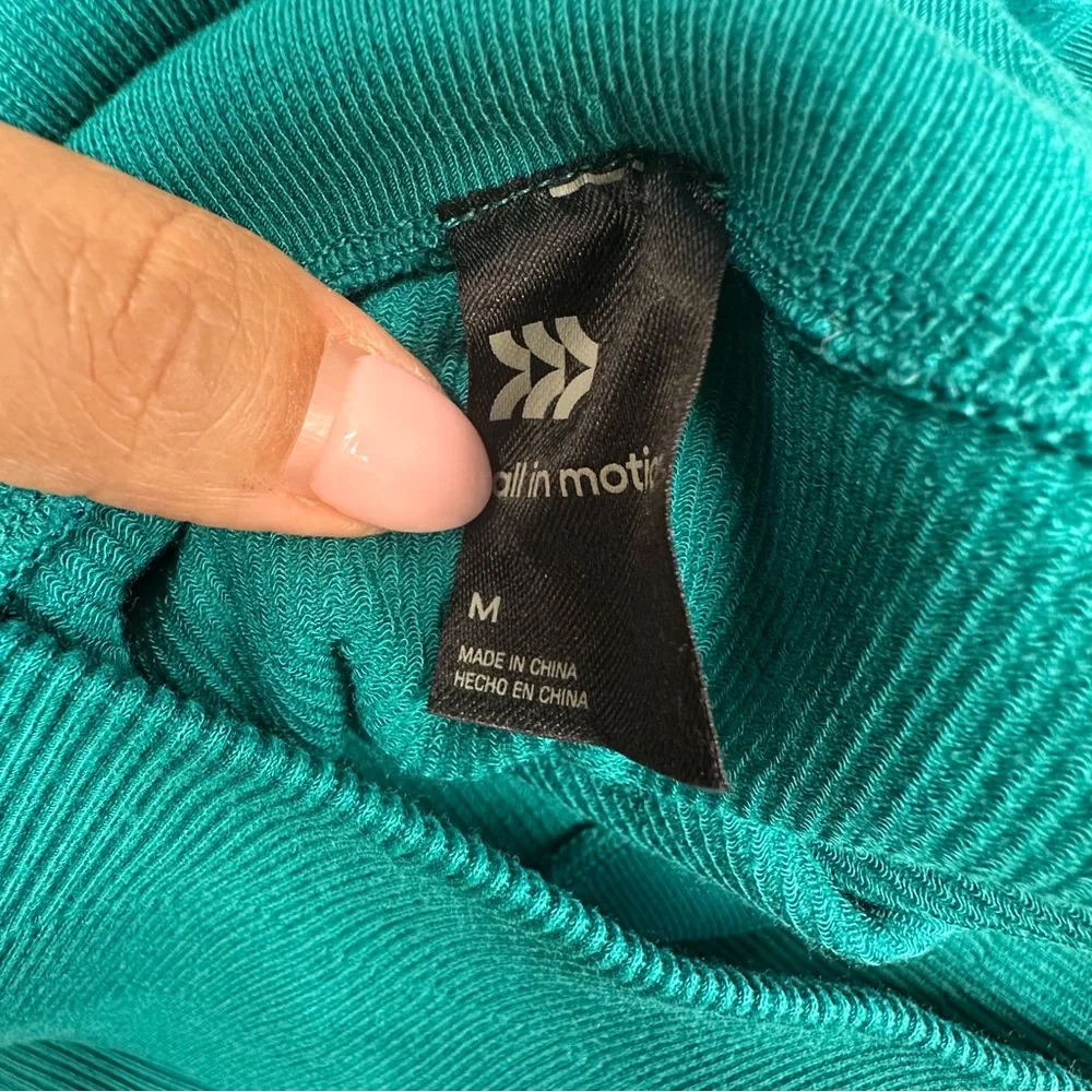 All in Motion Teal Ribbed Activewear Set. Leggings & matching Top/sports bra. - Picture 8 of 14
